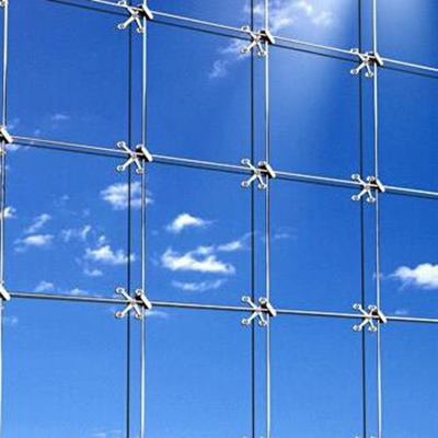 Point-supported curtain wall
